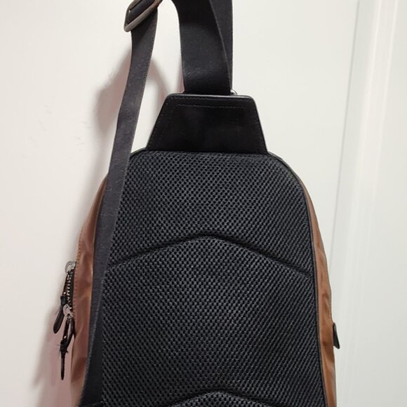 Coach Graham Sling Backpack - Picture 2 of 3